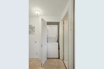26742 Whispering Leaves, Unit B, Newhall, CA 91321 - Photo 19