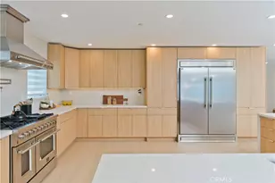 16158 Magnolia, Encino, CA 91436 - Photo 17