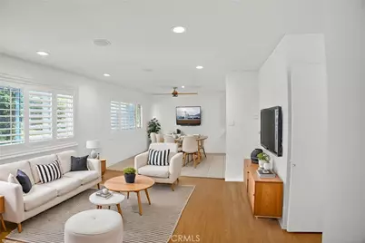 18547 Collins Street #B23, Tarzana, CA 91356 - Photo 7