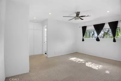 18547 Collins Street #B23, Tarzana, CA 91356 - Photo 21