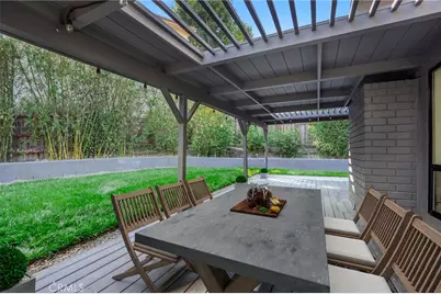 22250 Capulin Court, Woodland Hills, CA 91364 - Photo 25