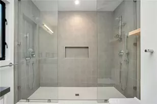 22250 Capulin Ct, Woodland Hills, CA 91364 - Photo 13