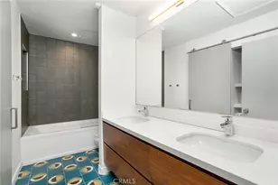 22250 Capulin Ct, Woodland Hills, CA 91364 - Photo 19