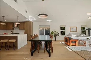 3715 Hillcrest Dr, Los Angeles, CA 90016 - Photo 15