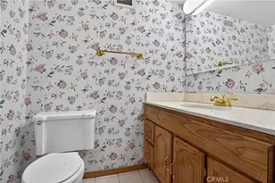 19600 Kingsbury St, Chatsworth, CA 91311 - Photo 25
