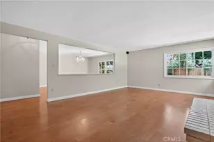 19600 Kingsbury St, Chatsworth, CA 91311 - Photo 11