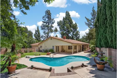 19600 Kingsbury Street, Chatsworth, CA 91311 - Photo 43