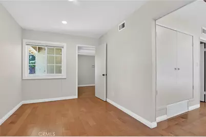 19600 Kingsbury Street, Chatsworth, CA 91311 - Photo 23