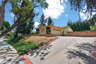 19600 Kingsbury St, Chatsworth, CA 91311 - Photo 7