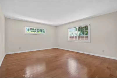 19600 Kingsbury Street, Chatsworth, CA 91311 - Photo 37