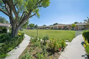 19153 Ave Of The Oaks, Newhall, CA 91321 - Photo 25