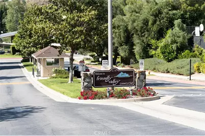 19153 Avenue Of The Oaks, Newhall, CA 91321 - Photo 41