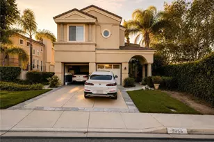3955 Sunsetridge Rd, Moorpark, CA 93021 - Photo 1