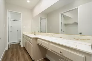 5320 Zelzah Ave, Encino, CA 91316 - Photo 15
