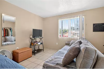 10894 Jamie Avenue, Pacoima, CA 91331 - Photo 31