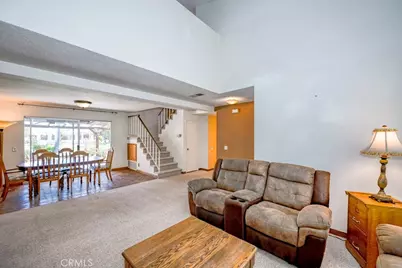 29272 Poppy Meadow, Canyon Country, CA 91387 - Photo 7