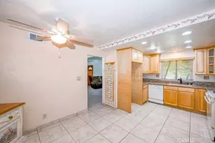 29272 Poppy Meadow, Canyon Country, CA 91387 - Photo 13
