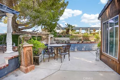3848 E Avenue T4, Palmdale, CA 93550 - Photo 39