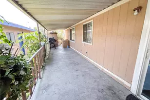 12401 Filmore Street, Sylmar, CA 91342 - Photo 11