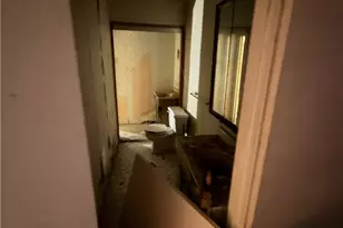 2323 W 102nd, Inglewood, CA 90303 - Photo 33