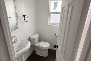 2323 W 102nd, Inglewood, CA 90303 - Photo 11