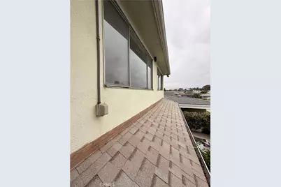 2323 W 102nd, Inglewood, CA 90303 - Photo 5