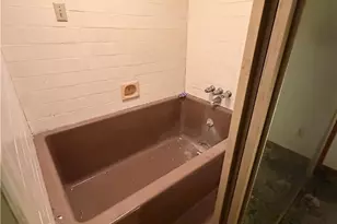 2323 W 102nd, Inglewood, CA 90303 - Photo 29