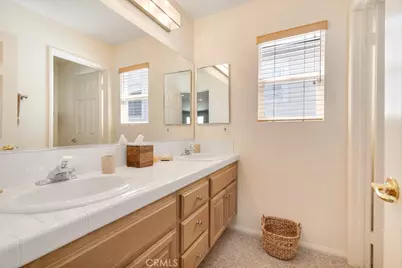 2954 Eagles Claw Avenue, Thousand Oaks, CA 91362 - Photo 27