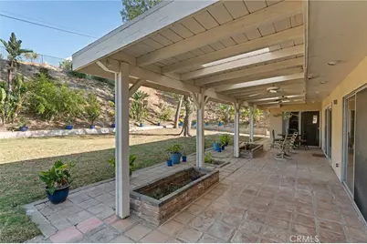 5940 El Escorpion Road, Woodland Hills, CA 91367 - Photo 25