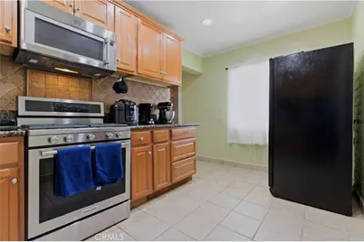 8019 Hatillo, Winnetka, CA 91306 - Photo 27