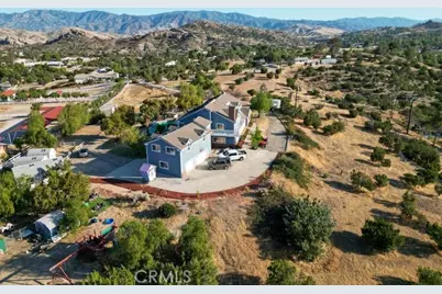 33247 Escondido, Agua Dulce, CA 91390 - Photo 73