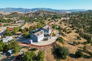 33247 Escondido, Agua Dulce, CA 91390 - Photo 73