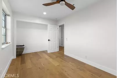 33247 Escondido, Agua Dulce, CA 91390 - Photo 5
