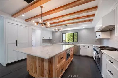5022 Ranchito, Sherman Oaks, CA 91423 - Photo 9
