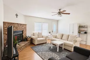 27361 Sierra Hwy, Canyon Country, CA 91351 - Photo 3