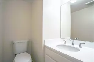 19231 Sherman Way, Reseda, CA 91335 - Photo 9