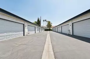19231 Sherman Way, Reseda, CA 91335 - Photo 3