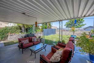 27461 Garza, Saugus, CA 91350 - Photo 23