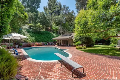 15946 Woodvale, Encino, CA 91436 - Photo 37