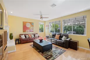 22020 Superior Ct, Saugus, CA 91390 - Photo 21