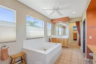 22020 Superior Ct, Saugus, CA 91390 - Photo 33