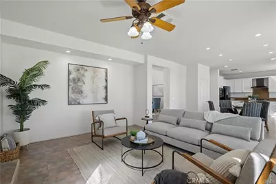 29052 Madrid Place, Castaic, CA 91384 - Photo 13