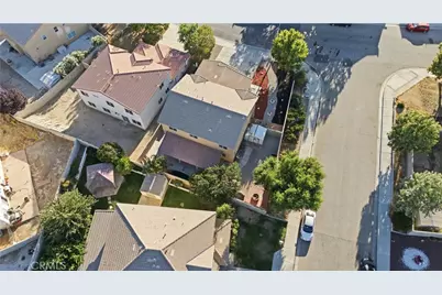 45320 Robinson Dr, Lancaster, CA 93535 - Photo 5