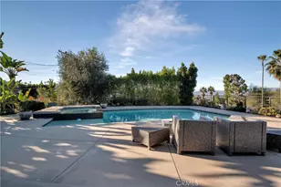 4326 Coronet Dr, Encino, CA 91316 - Photo 47
