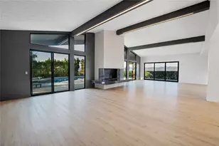 4326 Coronet Dr, Encino, CA 91316 - Photo 7