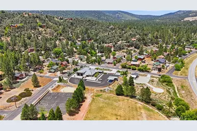 2325 Cypress, Pine Mountain Club, CA 93222 - Photo 35