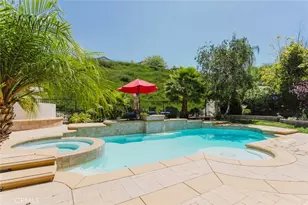 26352 Cardinal Dr, Canyon Country, CA 91387 - Photo 25