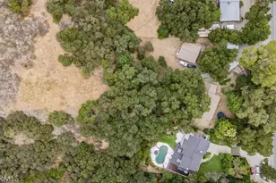 24745 Mulholland, Calabasas, CA 91302 - Photo 19