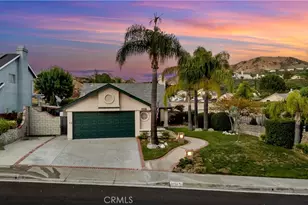 28924 Raintree Ln, Saugus, CA 91390 - Photo 5