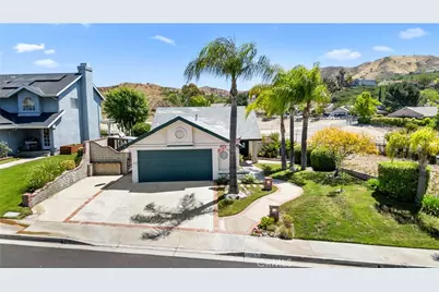 28924 Raintree Lane, Saugus, CA 91390 - Photo 1